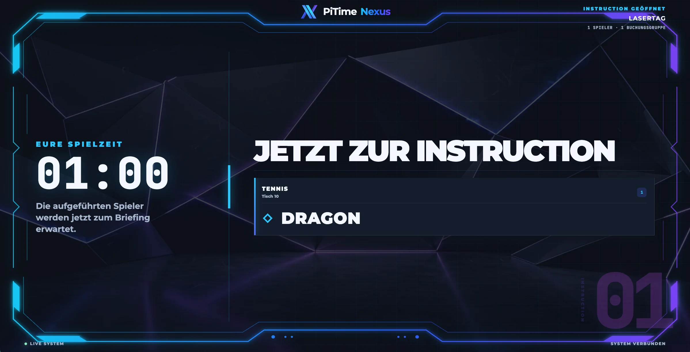 Instruction Großanzeige mit Spielzeit, Gruppe, Tisch und aufgerufenem Spieler